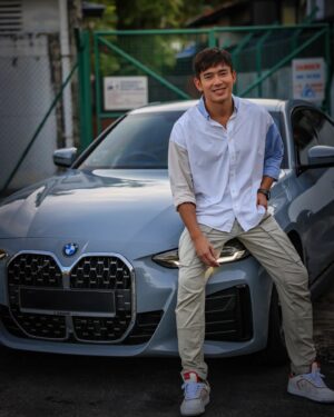 Elvin Ng Instagram - Love at first sight, and still growing on me. I love my time with you. 💙 

#bmw #bmwsingapore #brooklyn #brooklyngrey @bmwsingapore @bmweurokarsautosg
