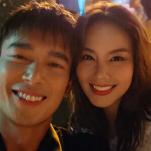 Elvin Ng Instagram - Maybe my secret wish to sing a drama #themesong one day, and putting it out there in the universe haha.😉😘 #starawards #galadinner #backstageawards #unsungheroes #rehearsals #behindthescenes #myoneandonly #只此一家 #取暖 @fangrong @elvinology @the_celebrityagency