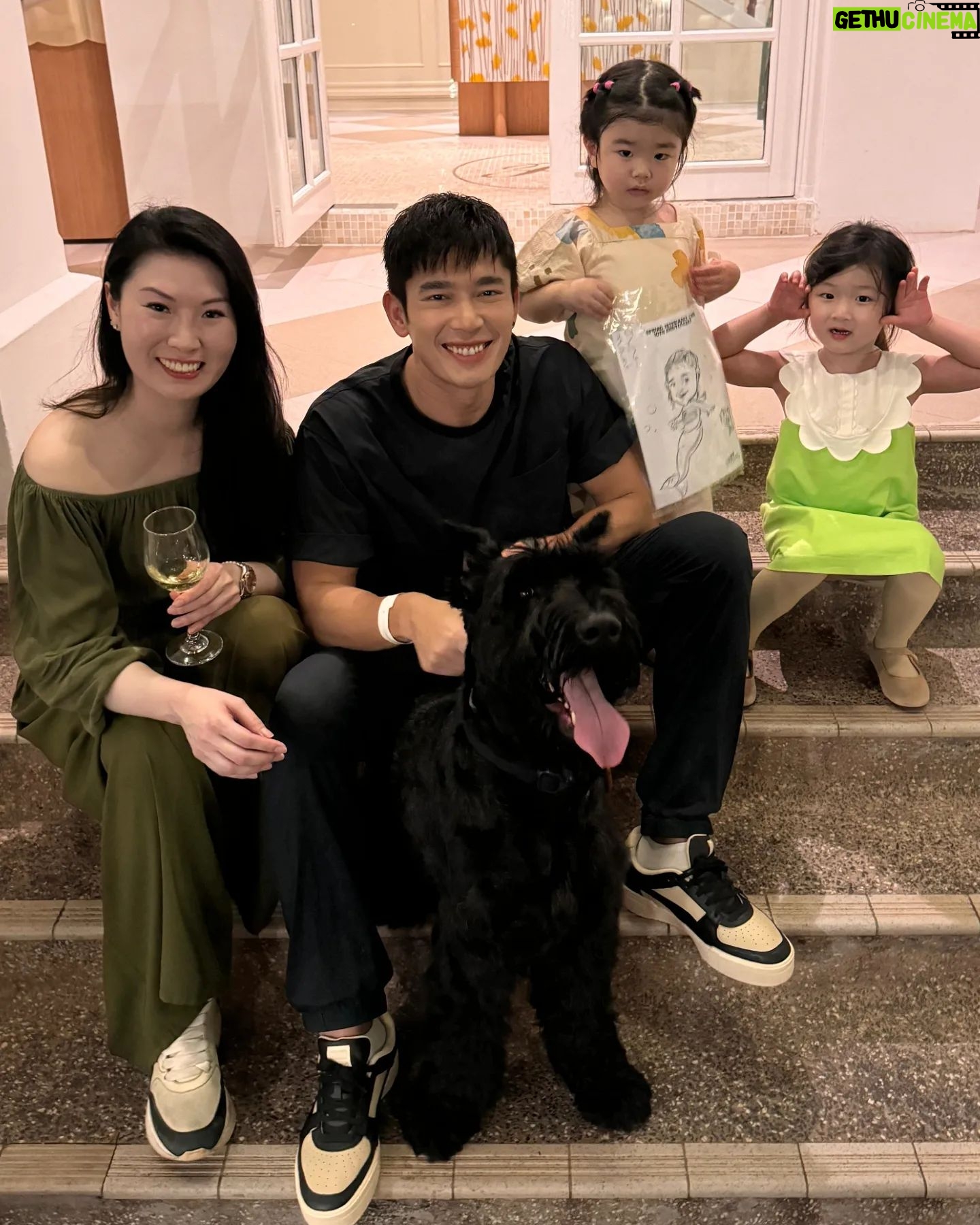 Elvin Ng - 3.5K Likes - Fun #pawrent outing with the #furkids! Happy 10th anniversary, @springveterinarycare and their beautiful Vet Jie Jie! 🐶🎉🎊 #springvet #springveterinarycare