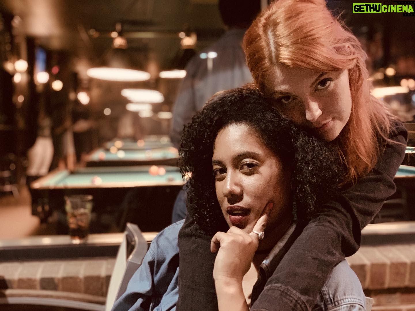Elyse Dufour - 688 Likes - Poolnightswiththebest