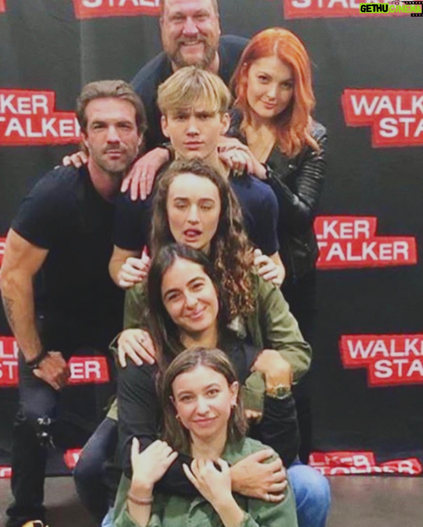 Elyse Dufour - 1.3K Likes - Goingtoclogyourshitwithonemore #walkerstalkercon #walkerstalker postsorryinadvance but I love these people #twd #twdfans #twdfamily
Please comment and let me tag you because I love you so much