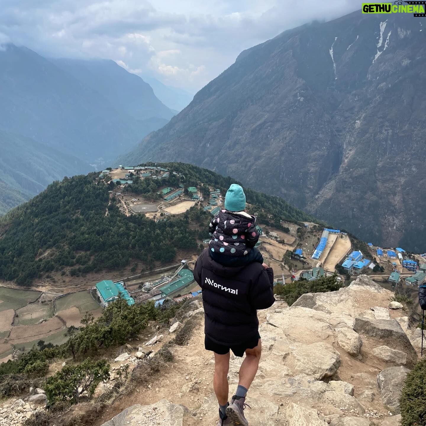 Emelie Forsberg - 10.3K Likes - High altitude while pregnant and with babies? It's time for a post as I've seen questions every now and then about it!
When I was pregnant with Maj we spent time at 4-5000 meter, I mainly checked my oxygen level in the blood and did not want to be lower than 90 % most times I was 94-96. I'm used to altitude and often adapt very well, so this is important to take in account individually. Otherwise go on feeling- if we listen we are good in knowing what's best for us.
Maj 6 months old tagged along with us to Himalaya and once again the saturation O2 we closely monitored aswell as her overall wellbeing- eating/sleeping. As I was breastfeeding it was also very safe to not catch a 🦠. Maj adapted very well and we went up to 4300 masl.
When Ylva-Li was 2 and Maj 4 we also went to the Himalayas, and we noticed that Ylva-Li needed more time to adapt to altitude, so we just spent more time lower down.
We carried Ylva-Li and rented a horse for Maj when we did longer hikes to move between villages.
Maj was a champ on the horse!
I think you just need to trust your instincts, make reasearch and feel prepared to change plans if needed!
We also have been lucky to have Kilians mum @nuria.burgada with us so that both of us could train well. ❤️