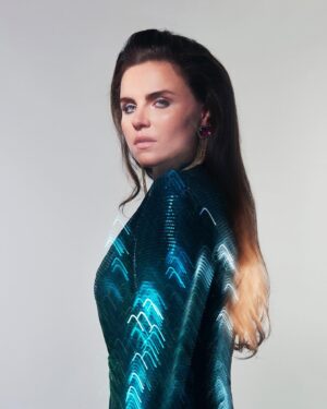 Emer Kenny Instagram - London girl. 💝 Thank you @londonfabricmag.

Photography: @jakewaltersstudio
Styling: @katebarbour
Hair: @naradkutowaroo
Makeup: @samcmakeup
Publicity: @multitudemedia
Haribo Tangfastics: @emilyhargreaves