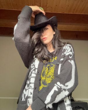 Emilia Ares Instagram - photo dump, day 2 of production 
project: FAEDRA 
role: Erin 
California, 2022