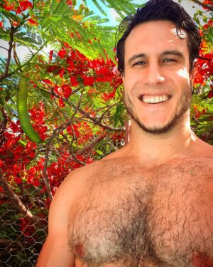 Emiliano D'Ávila Instagram - Floriu por aqui!
E por aí?

#primavera