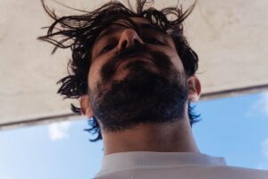 Emiliano Zurita Instagram - Un poquito de viento y un poquito de mar 🌊 🪁 
.
Gracias por las fotitos 📸 @great.mov