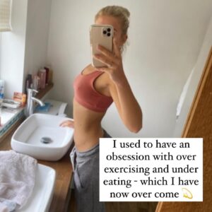 Emily Barker Instagram - Saw this trend on insta and felt it was time to add a bit of reality into my page again … so let’s keep it real for a sec shall we 🤍💫🫶🏼