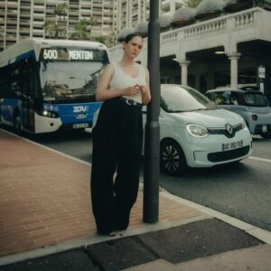 Emily Cox Instagram - Throwback to Montecarlo 💫…

📸: @eileenjordan 
@simonwinkelmuller 
#johnmalkovich @ceciliabartoli @philipp_mathmann_official #thelastkingdom #brida #actorontherun