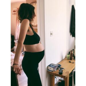 Emily Kokal Instagram - full @lilahskye 🌝