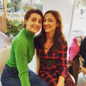 Emily Koliandri Instagram - Κυριακή πρωι...