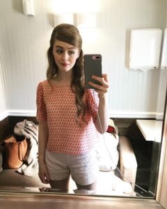 Actress Emily Marie Palmer HD Instagram Photos and Wallpapers November 2022