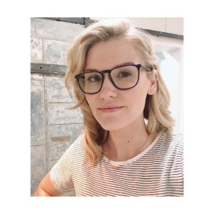 Emily Rose Instagram - New glasses, we’ll...... 1 of 3 🤓😜 thanks @warbyparker you guys are the cats pajamas 😸