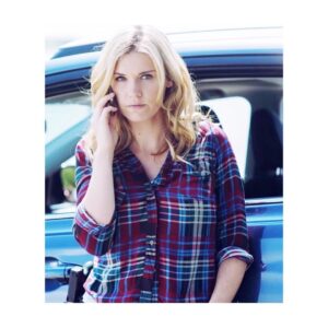 Emily Rose Instagram - Loving that hair @joannemstamp .... #fbf #haven