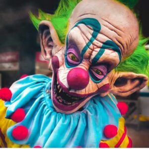 Emily Serpico Instagram - Shorty 🥊 sculpted by @nixbodyart cast by @theshenanigator painted and haired by me photo by @garykoral #killerklownsfromouterspace #killerklowns #hhn28