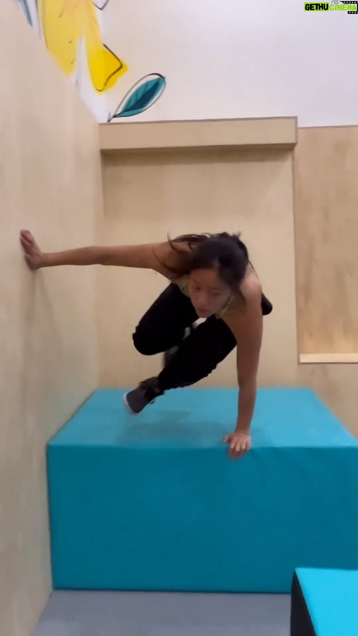 Emily Tung - 644 Likes - Battling a lot of mental blocks lately. @roudybader helped me come up with this line this morning. It’s so nice to try something I don’t tap into very often. @parkour_mama has a sweet ass gym 💪🏻
.
.
.
.
#parkour #parkourlife #parkourtraining #parkourfreerun #parkourfreerunning #parkourgirl #parkourwomen #freerunning #freerunninglife #gymnastics #gymnasticsgirl #martialartist #martialartsgirls #tricking #trickinglife #wushugirl #parkourgym #junglegym #tarzan #playground #stuntgirl #stuntwoman #stuntperformer #stuntdouble #stuntpoc #acrobat #cirquegram #calisthenics #barworkout