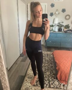 Actress Emily Whitmire HD Instagram Photos and Wallpapers February 2022