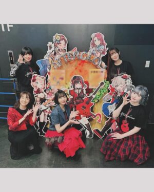 Emiri Kato Instagram - Afterglow！🌇⚡️

昨日は綺麗な夕焼けを見せてくださりありがとうございました！！
5人集まってワイワイ遊んで、楽しい！しかない時間でした✨
皆さんのAfterglowへの熱い気持ちが表情からすごく伝わってきて、私たちとても嬉しく、頑張らなくちゃね！と終わってからお話してました。

次も、また何かの形でみんなで盛り上がれること、出来るといいな！

ご来場くださった皆さま、配信で楽しんでくださった皆さま、ありがとうございました！！

※フラスタお名前消えてないやつのままでしたので、投稿し直しました！すみません💦