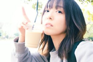 Emiri Kato Instagram - 美味しいパン…！！
なんか突然パン2つサービスでもらった😭✨
(いっぱい買ったからかな！?)

また絶対行きたいし、誰かに教えたい！

ここのお店は珍しく、『写真だけでもOK！』って書いてある📷

📷Nikon Zf