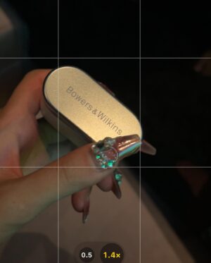 Emiri Tachibana Instagram - イヤホンを新しくしました🎧ひとみみぼれ