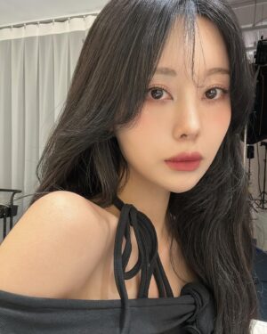 Emiri Tachibana Instagram - 자꾸 심술 나 왠지
