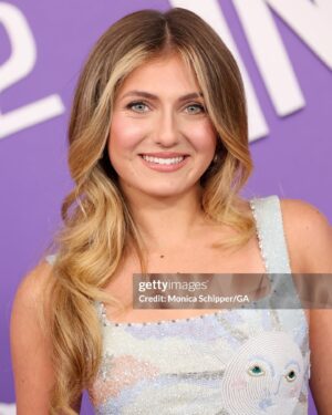 Emma Berman Instagram - Going to the Inside Out 2 premiere was definitely a core memory 🤍Thank you @pixar for having me 🫶 

Go watch Inside Out 2 in theaters this Friday!! 

P.S: get ready to cry 🥹

Dress: @cliopeppiatt 
Shoes: @versace 
Glam: @yasulina 

#explorepage #insideout2 #insideout #pixar #pixarpremiere #insideout2premiere #moviepremiere #redcarpetlook #redcarpetfashion #emmaberman #disney #disneyactress #gettyimages #femalefashion #versaceshoes #cliopeppiatt #glammakeup #makeupinspo #redcarpetready #redcarpetmakeup #worldpremiere #insideout2worldpremiere