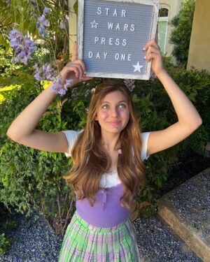 Emma Berman Instagram - Press Day 🩷💚

Star Wars: Young Jedi Adventures premiering on Disney  and Disney Junior May 4!!

#StarWars#YoungJediAdventures#pressday#disneyplus#disneyjr#lucasfilm#starwarsseries#maytheforcebewithyou#nashdurango#nash#emmaberman#vo#voiceover#animation#seriesregular#voicing#tvseries#newseries#thegalaxyfarfaraway#MayThe4thBeWithYou 💫