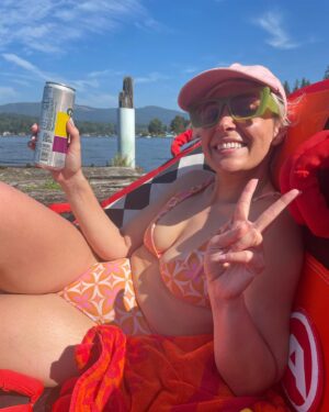 Emma Fyffe Instagram - Hi. Longtime no insta-grid.
.
.
#byebyesummer #august #summertravel