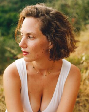 Emma Kathleen Hepburn Ferrer Instagram - Photo taken of me last summer by @ellamettler