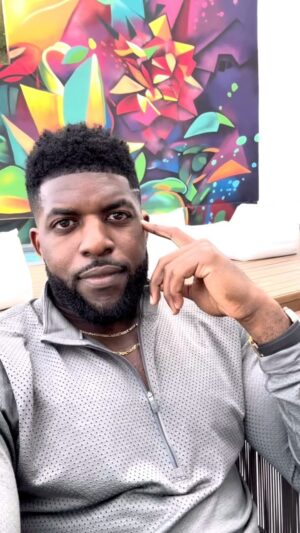Emmanuel Acho Instagram - Stop keeping tabs on people you’re trying to heal from… 👀

Be honest with yourself so you can live your best life!

#healingjourney #honesty #relationshipadvice