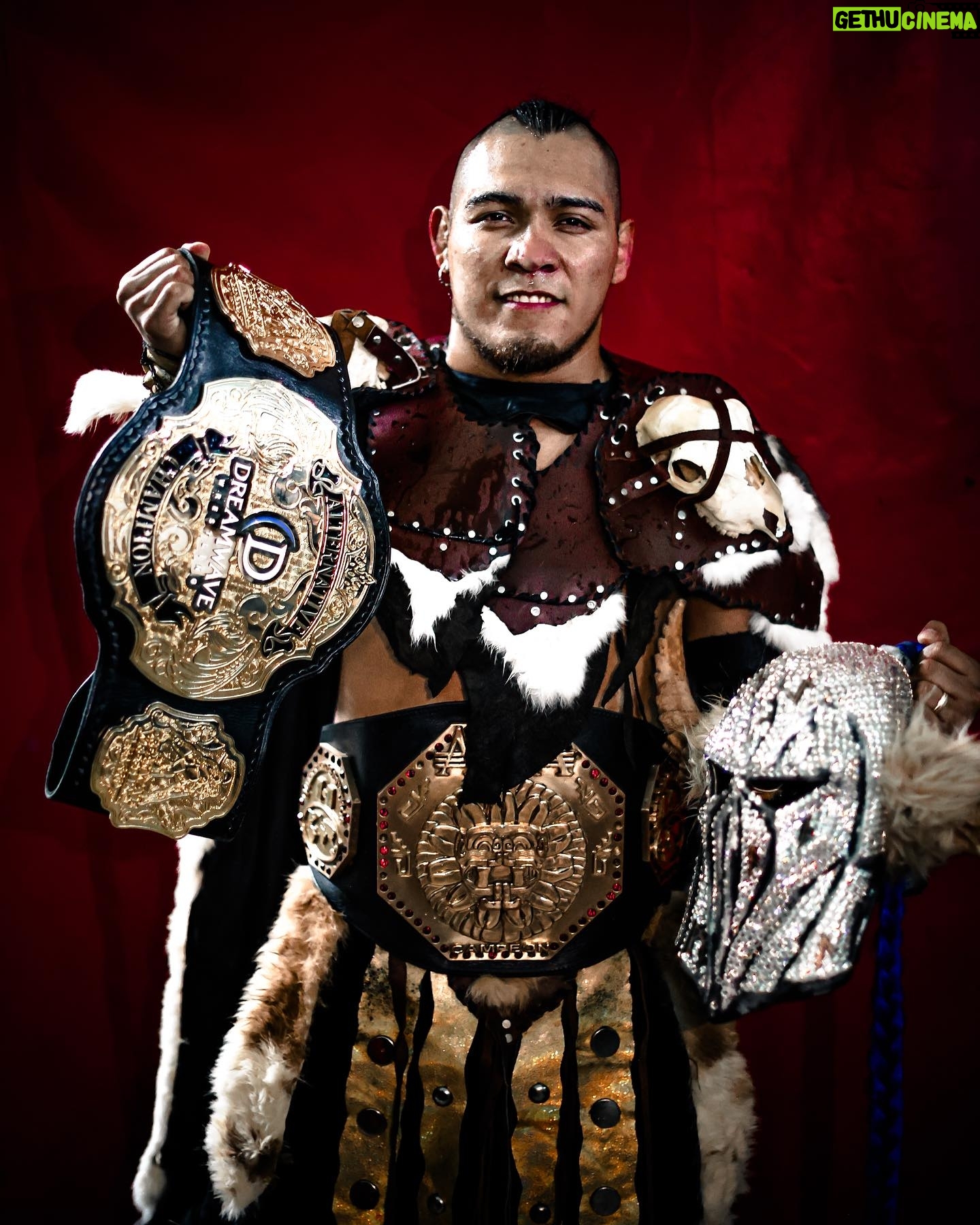 Emmanuel Roman Morales - 1.7K Likes -