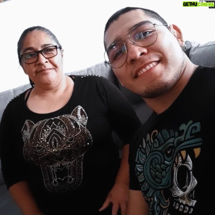 Emmanuel Roman Morales - 5.3K Likes - La operación fue todo un éxito gracias a dios🙏, gracias a mi Mamá por estar al pendiente y recordando viejos tiempos cuando tenía 10 años cuidando y haciéndome mis comidas preferidas, gracias a mi hermano @alan_balbuena_bjj por estar al pendiente de mi lesión, por qué eres un mejor amigo por qué eres un mejor amigo jajaja te quiero mucho mi chikitin 🙏 también le quiero dar las gracias a mi carnal @octagonjraaa gracias por llevarme y traerme a la casa, gracias por todo tu apoyo eres mi carnal en las buenas y en las malas gracias, también quiero darle las gracias a la enfermera que estuvo en todo momento cuidado me y super atenta tanto que me inyectó dos veces la mano 😅@aniraksantimoza gracias por todo 🙏
Gracias a todos ustedes por sus mensajes de apoyo 🙏 "vamos a construir un regreso inigualable"