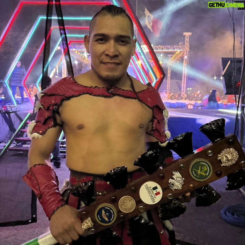 Emmanuel Roman Morales - 5.8K Likes - El ganador del torneo #ReyDeReyes, nuestro Megacampeón, @hijodelvikingoaaaoficial. ⚔️💥