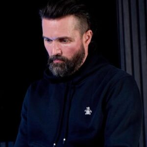 Emmett Scanlan Instagram - FULL VIDEO IN BIO!! 5 years ago my wife had a miscarriage where she almost lost her life. After a few months of both of us wading through some dark fuckin times she found herself pregnant again, this time with our little boy Ocean-Torin. Not long after that one of my best friends committed suicide. CALM asked me if I’d be comfortable talking about that period of my life & how, if I had, navigated my way through it. 

The team at CALM (without even knowing it) provided a safe space for me to talk about something I hadn’t talked about before, something I’d never even verbalised out loud. 

We all know how important it is to talk to someone. By talking to someone, by sharing our grief, we can help heal ourselves. And maybe just maybe, please god, someone who’s listening too. Episode drops Monday.  #UnderTheSurface