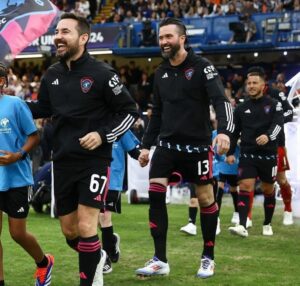 Emmett Scanlan Instagram - Soccer Aid 2024, family. 🙏🏻❤️🌍⚽️🇮🇪🇬🇧