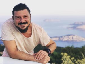 Emre Basalak Instagram - Gülünecek ne var !