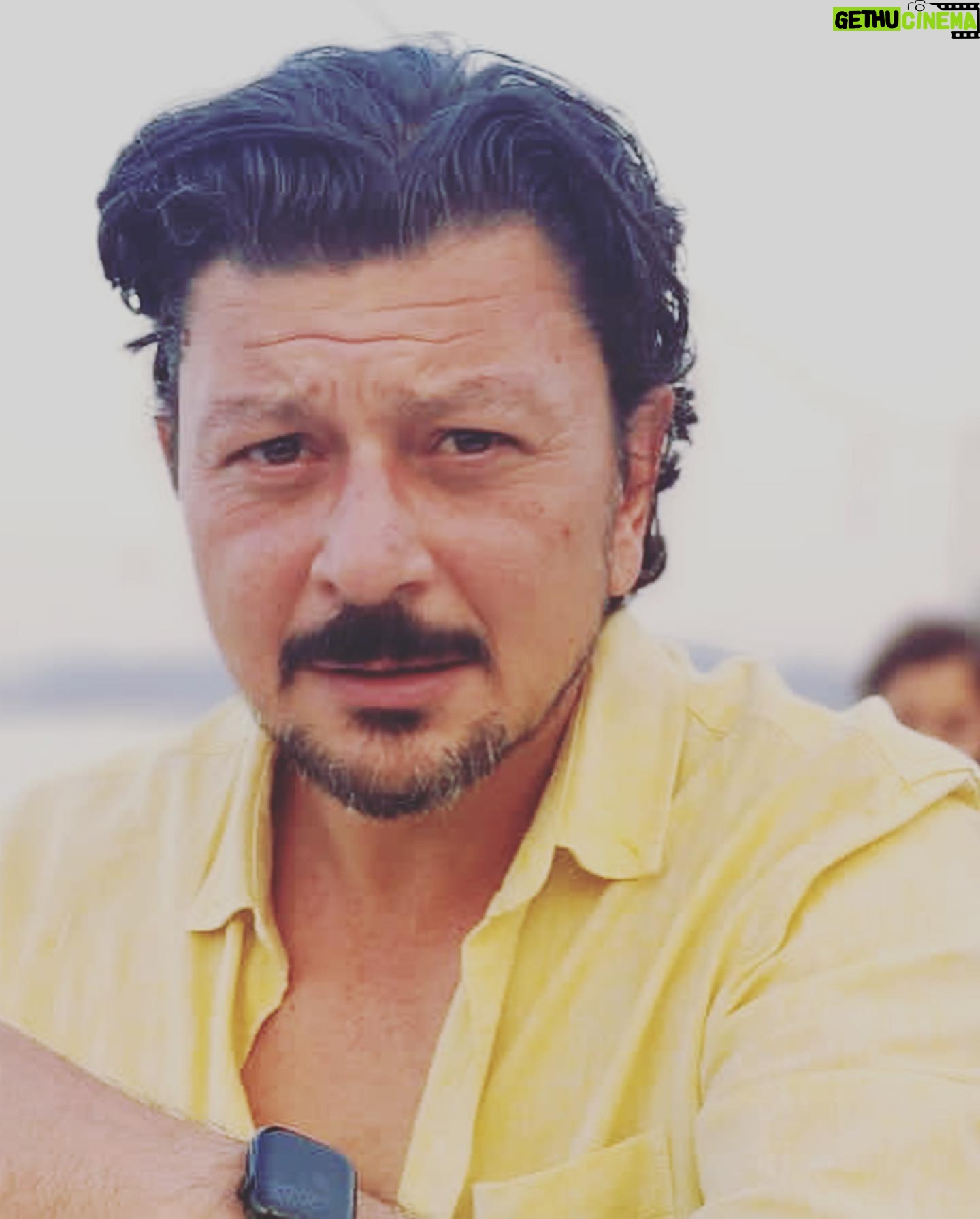 Emre Basalak - 3 Likes - adaya…adada…adamla…
📸 @tansuaytekin