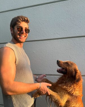Emre Bey Instagram - Sunday gibi sunday ☀️