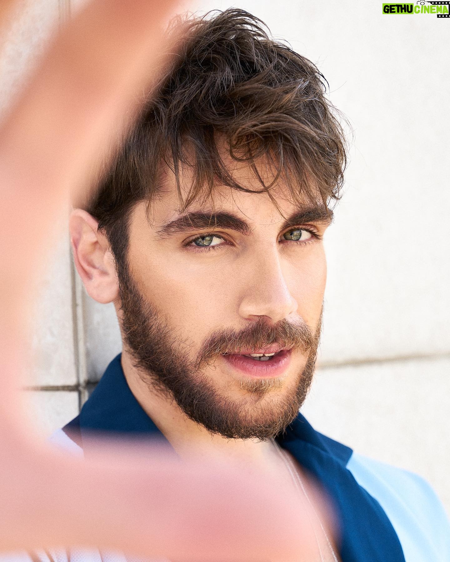 Emre Bey - 96.3K Likes - 🙏🙏
GENEL KOORDİNASYON: ZİŞAN SEÇKİN @zisanseckin
RÖPORTAJ: DİLAY SEÇKİN @dilaysjoker
FOTOĞRAF: NADİR ÖZKAN @nadirozkan
STYLİST: BEGÜM PALABIYIK @begumpalabiyik
SAÇ: SABİT AKKAYA @sabitakkaya
MAKYAJ: CÜNEYT SEVEN @cuneytsevenn
VİDEOGRAPHER: ÜNAL AVCI @unalavcii
DERGİ: MAGAZİN İZMİR @magazinizmir
FOTOĞRAF ASİSTANI: BURHAN ÇANLI @brhncnli & DOĞU SUNAY @dogu_sunay
STYLİST ASİSTANI: AHMET HAZEM @ahmethazem
SAÇ ASİSTANI: SEYİT ZİNCİRCİOĞLU @seyitzincircioglu
MEKAN: RADİSSON BLU HOTEL PERA @radissonbluhotelpera
@ukiletisim