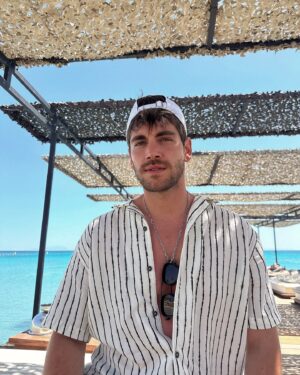 Emre Bey Instagram - Çeken güldürdü 🥲