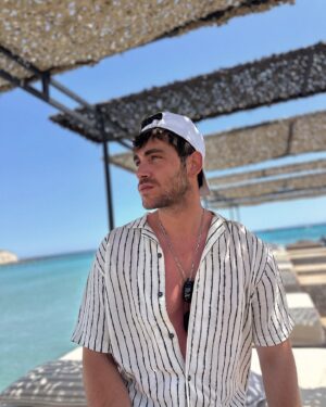 Emre Bey Instagram - Çeken güldürdü 🥲