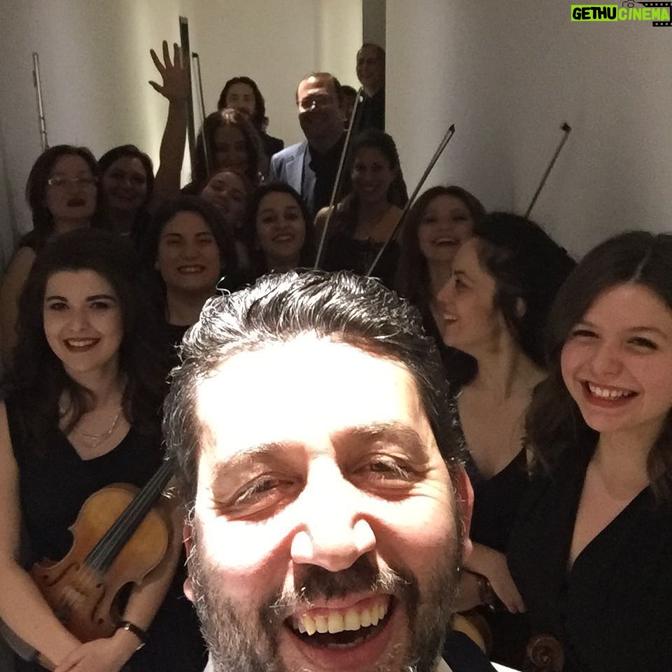 Emre Kınay - 5.1K Likes - Sahneye bes kala...@sinemasenfonu Ankara'dayiz