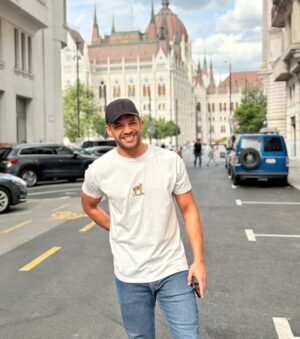 Emre Kıvılcım Instagram - 👋🏼⚡️😉