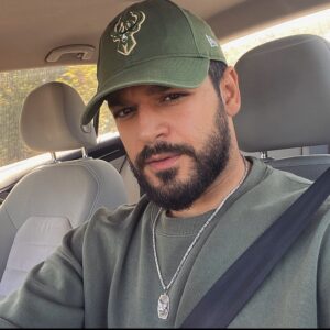 Emre Kıvılcım Instagram - Stronger than yesterday, weaker than tomorrow 🦅