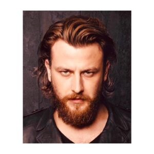 Emre Tetikel Instagram - 🎬📸 #longhair 

#newproject #art #tvseries #photography #art #act #project #actor