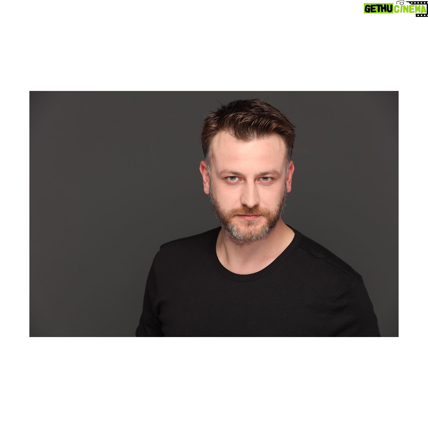 Emre Tetikel - 3 Likes - 📸 by @egeislekheadshotlab
#headshot #art #headshotlab @egeislek
#artwork #photography #artoftheday #artsy #artofvisuals #acting #act