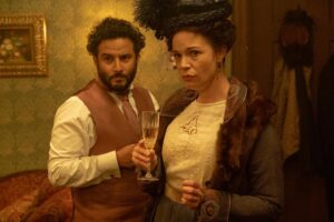 Ennis Esmer Instagram - Ring in the new year in style with me, @rachelalexandrawilson and a tremendous guest cast on the next episode of Murdoch Mysteries, airing Monday January 3rd at 8pm only on @cbc! 

Behind on the show? Make sure you catch up on all 15 seasons and 229 episodes of #MurdochMysteries on @cbcgem so you understand what’s happening!