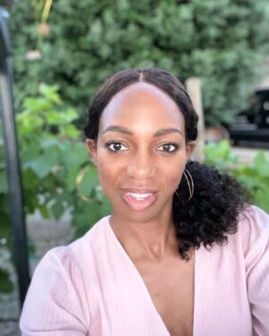 Enuka Okuma Instagram - Happy #NationalSelfieDay to all who celebrate 😎🤳🏾 …and here come ALL my Italian selfies. (Well, maybe not ALL. Believe me, there’s more!)