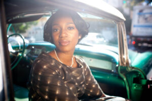 Enuka Okuma Instagram - Throwback Thursday...to 1950-something-or-other....​​​​​​​​
📷: @seamusconlanphotographer​​​​​​​​
💄: @dgbyjd​​​​​​​​
.​​​​​​​​
.​​​​​​​​
.​​​​​​​​
.​​​​​​​​
.​​​​​​​​
.​​​​​​​​
#classiccar #vintage #vintagecar #green #1950s #pearls