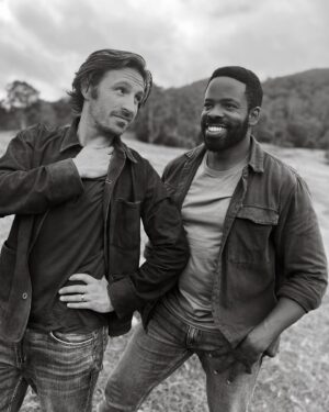 Eoin Macken Instagram - So @chike_okonkwo and I do some cool stuff this episode, yes I can sleep anywhere, and will do so if you tempt me, yes @yoshim1ssu is always casually cool and yes I am always *on time* #labrea #labreathings @nbc @peacock @universaltv se 

Episode 2, tonight 9pm on @nbc - where stuff gets really wild….