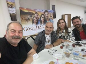 Erdal Cindoruk Instagram - Başladık 😊 #gönüldağı #trt